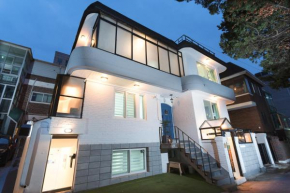 Гостиница Neat House  Сеул